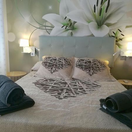 Apartament Atico Con Piscina Bellavista Tudela Zewnętrze zdjęcie